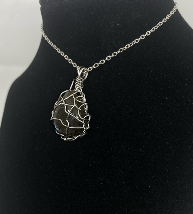 Labradorite 